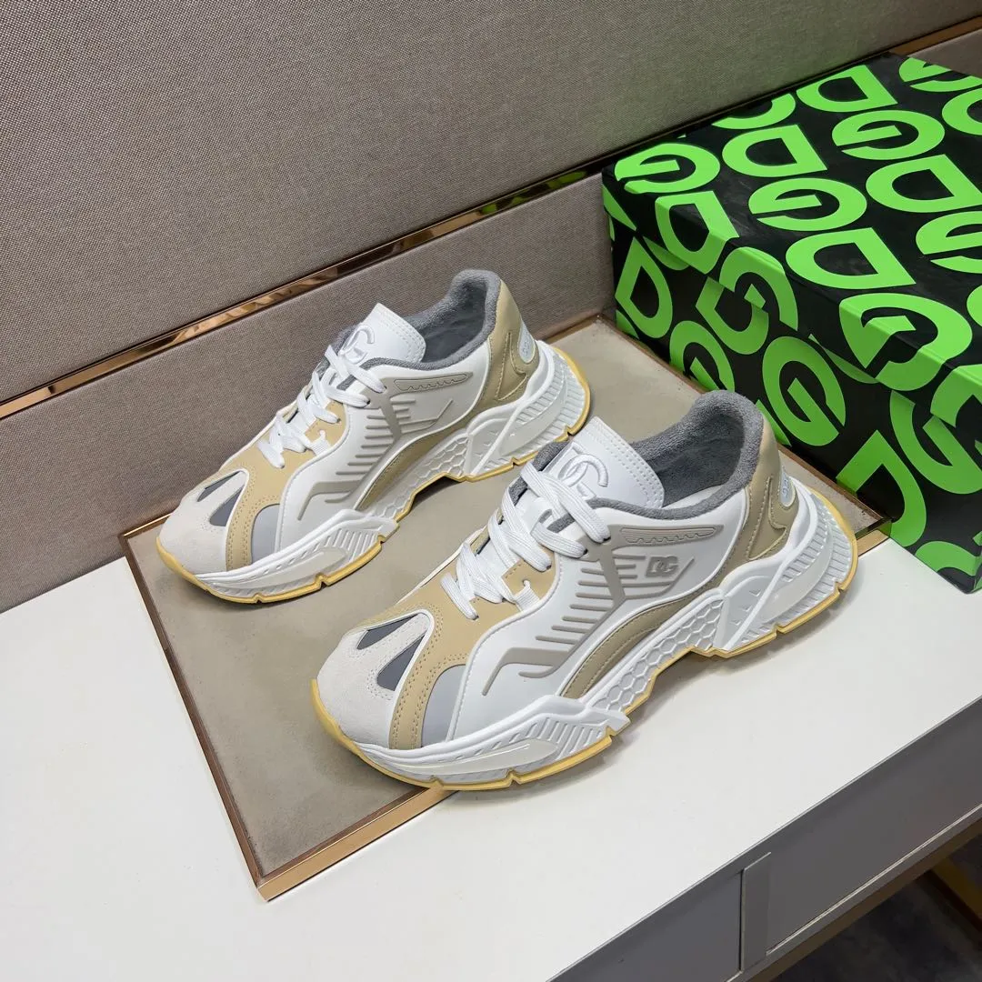 ⬛️Men's shoes 💰p560 [DG～] Couple casual shoes 2024z cabinet sales simultaneously 🔶Size: 35-44#️⃣ 🔷5 colors🔜The upper is made of multi-material splicing ➕Towel lining, comfortable and breathable, sole: original comfortable and wear-resistant outsole, ⚠️real thing📱photographed🎬real thing is better📢📢📢